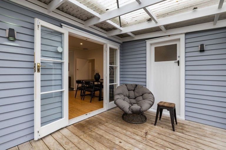 Photo of property in 52 Clarkin Road, Fairfield, Hamilton, 3214