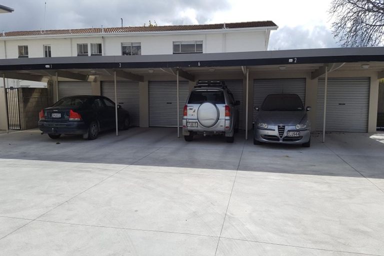 Photo of property in 4/23 Clare Road, St Albans, Christchurch, 8014