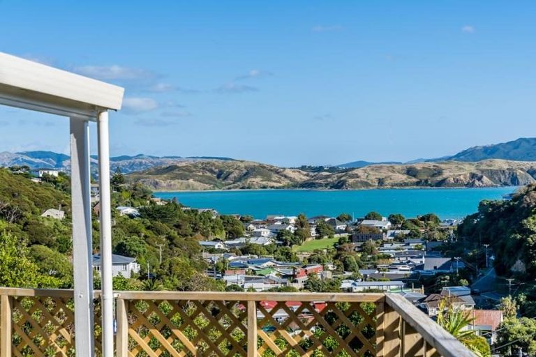 Photo of property in 84 Cluny Road, Plimmerton, Porirua, 5026