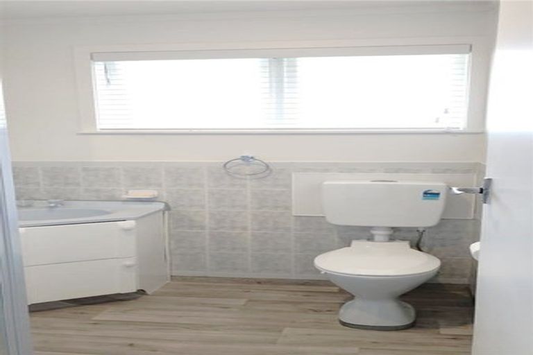 Photo of property in 1/129 Penrose Road, Mount Wellington, Auckland, 1060