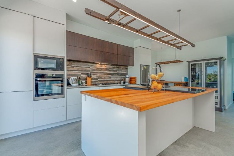 Photo of property in 858d Rangiotu Road, Rangiotu, Palmerston North, 4477