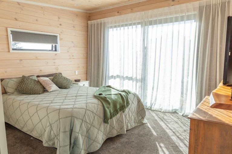 Photo of property in 168 Parekaawa Drive, Motuoapa, Turangi, 3382