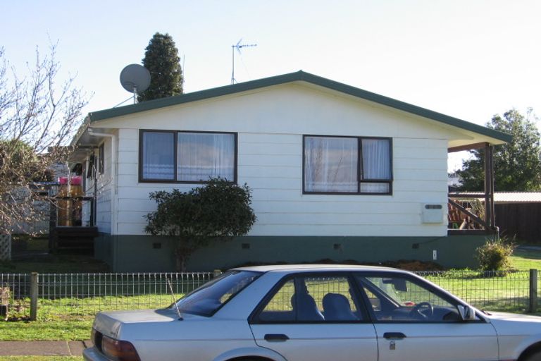 Photo of property in 34b Lindsay Crescent, Nawton, Hamilton, 3200