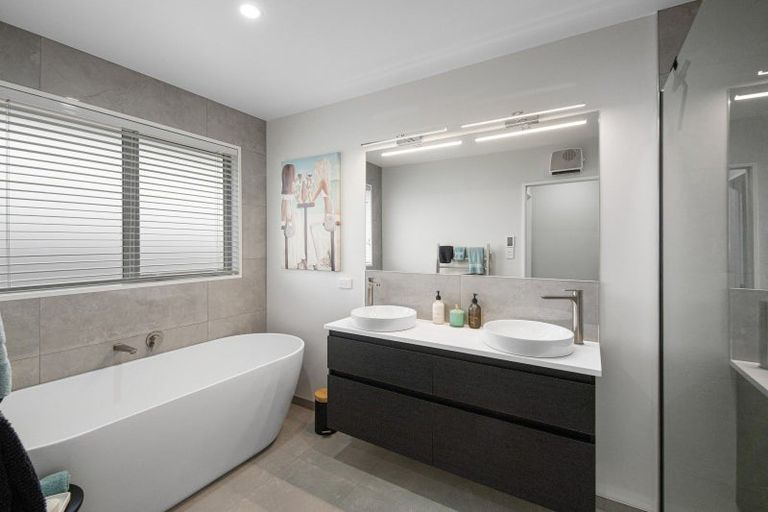 Photo of property in 8 Spirit Terrace, Rolleston, 7615