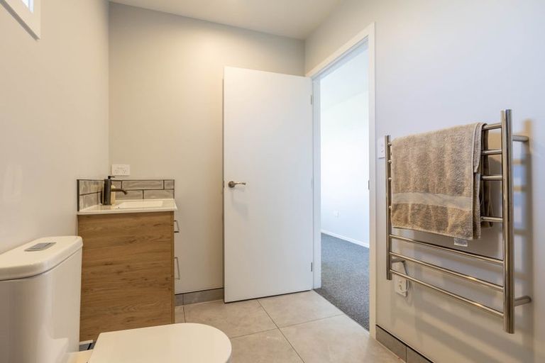 Photo of property in 114 Severn Street, Clifton, Invercargill, 9812