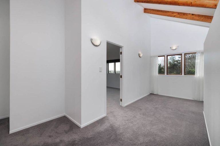 Photo of property in 646 Puketona Road, Haruru, 0204