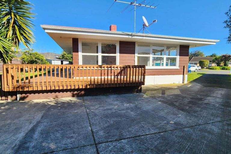 Photo of property in 11 Holden Place, Manukau, Auckland, 2025