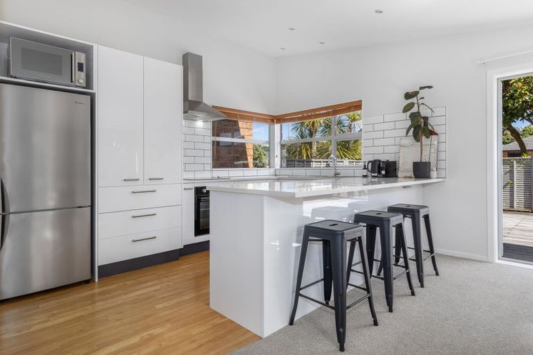 Photo of property in 102 Weggery Drive, Waikanae Beach, Waikanae, 5036