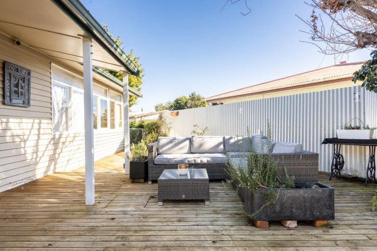 Photo of property in 27 Wycliffe Street, Onekawa, Napier, 4110