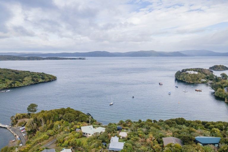 Photo of property in 9 Rankin Street, Halfmoon Bay / Oban, Stewart Island, 9818