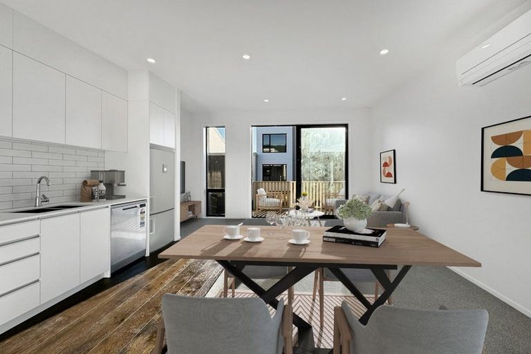 Photo of property in 34 Houhere Street, Paraparaumu, 5032