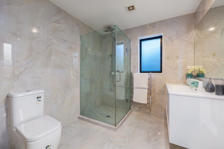 Photo of property in 63 Golden Morning Drive, Albany Heights, Auckland, 0632