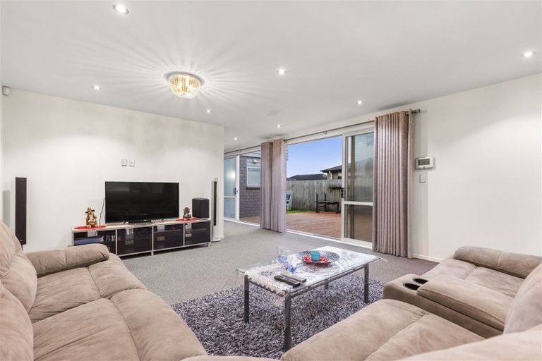 Photo of property in 242c Porchester Road, Takanini, 2112