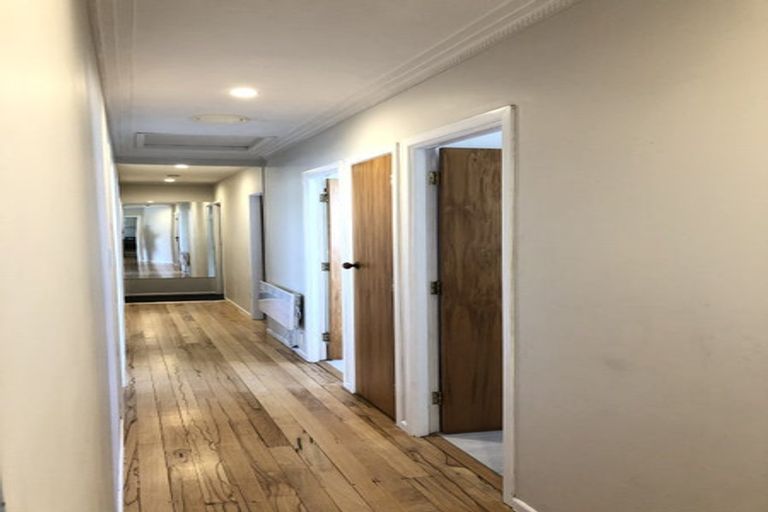 Photo of property in 39 Mason Street, New Lynn, Auckland, 0600