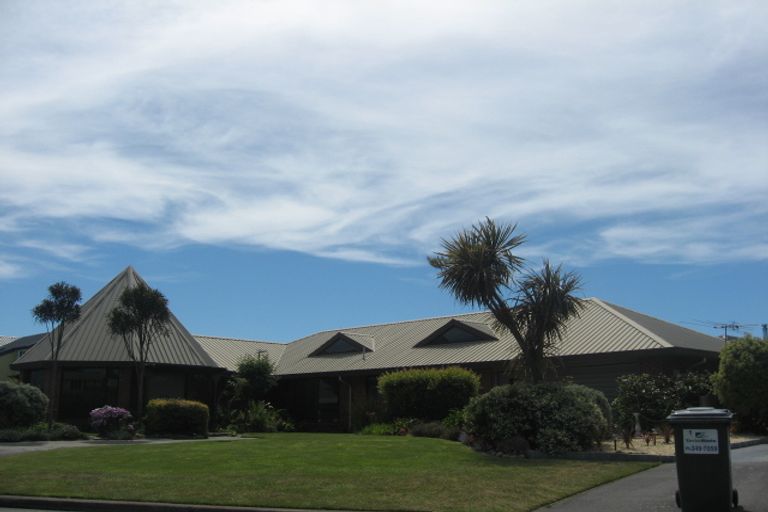 Photo of property in 8 Tucson Place, Burwood, Christchurch, 8061