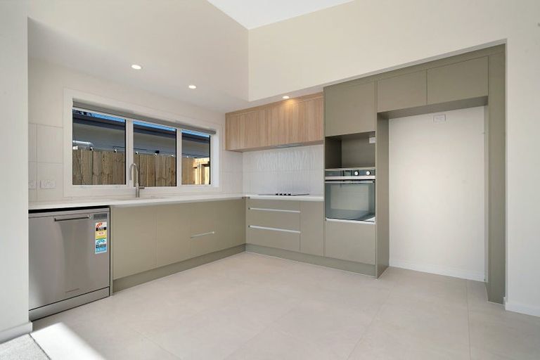 Photo of property in 400 Main Road, Huapai, Kumeu, 0810
