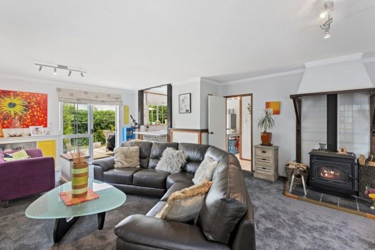 Photo of property in 22 Waitikiri Drive, Parklands, Christchurch, 8083