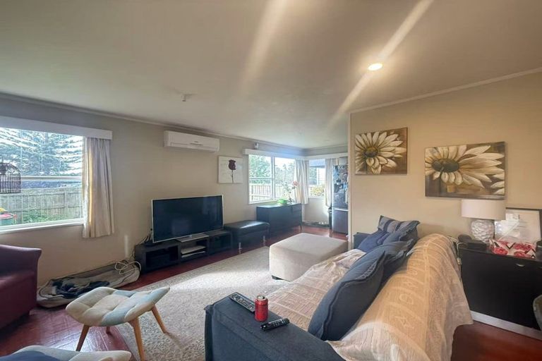 Photo of property in 119 Gills Road, Bucklands Beach, Auckland, 2014