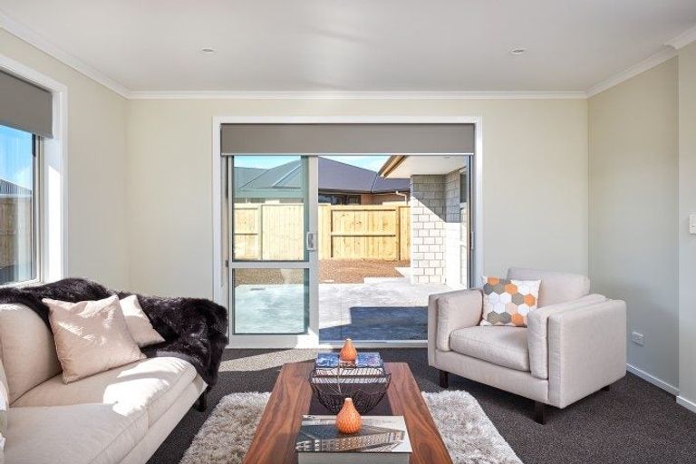 Photo of property in 49 Kahuparere Crescent, Pyes Pa, Tauranga, 3112