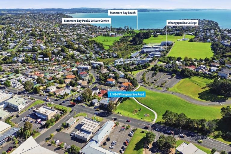 Photo of property in 5/694 Whangaparaoa Road, Stanmore Bay, Whangaparaoa, 0932