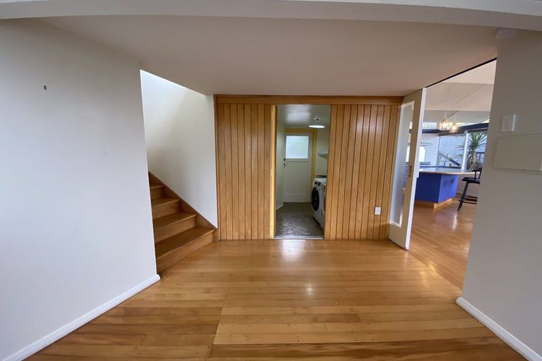 Photo of property in 214 Evans Bay Parade, Hataitai, Wellington, 6021