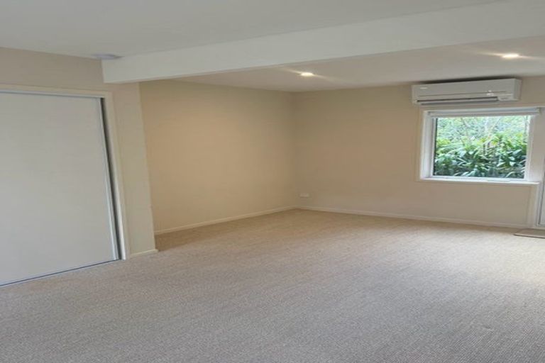 Photo of property in 1/88 Arran Road, Browns Bay, Auckland, 0630