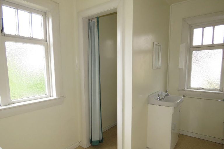 Photo of property in 27 Victory Street, Reefton, 7830