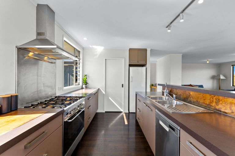 Photo of property in 301 Ranganui Road, Kaiwaka, 0573