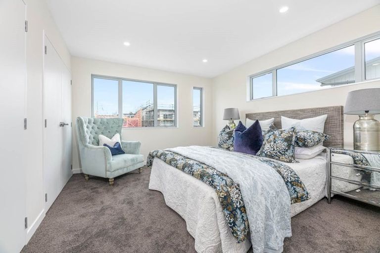 Photo of property in 12 Biokovo Street, Massey, Auckland, 0614