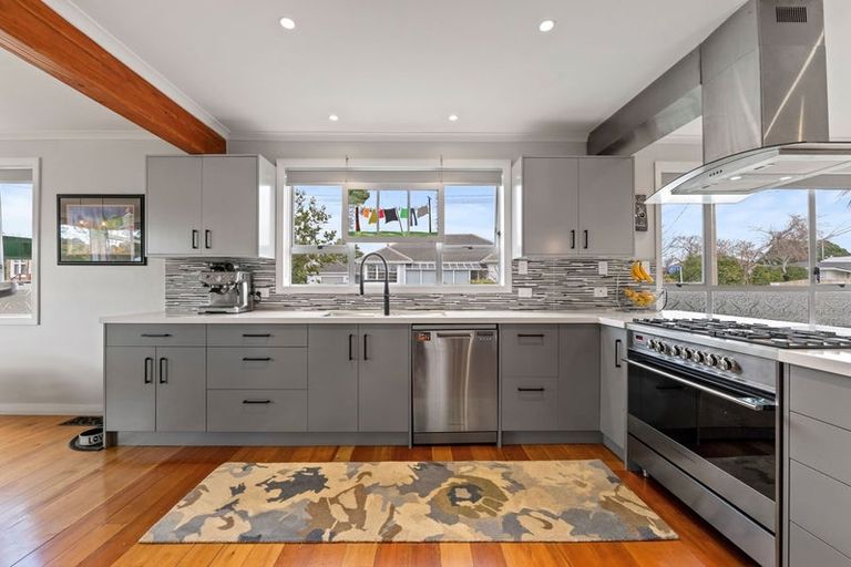 Photo of property in 23 Tokomaru Street, Welbourn, New Plymouth, 4312