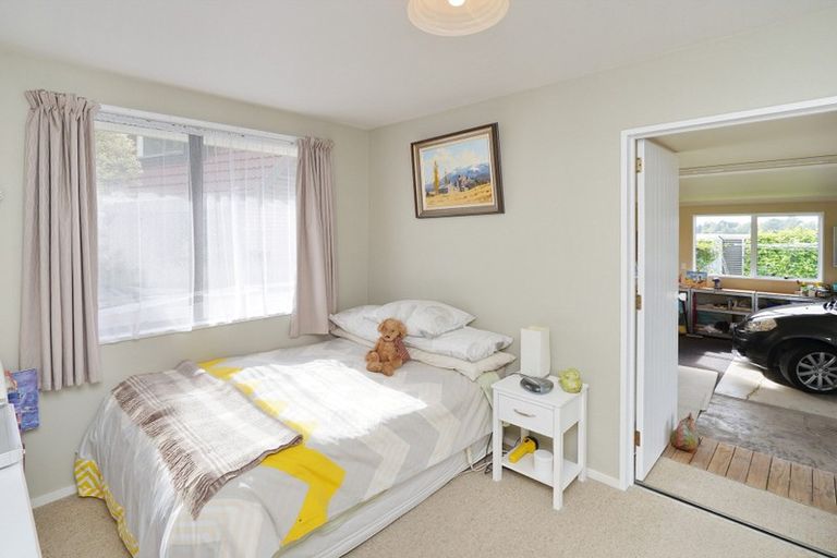 Photo of property in 42 Seadown Crescent, Amberley, 7410