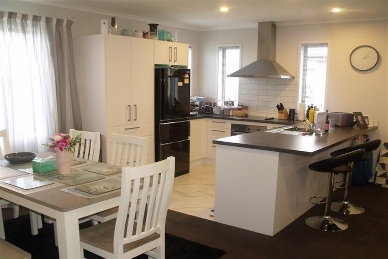 Photo of property in 505b Saint Aubyn Street East, Hastings, 4122