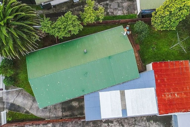 Photo of property in 272 Wellington Road, Wainuiomata, Lower Hutt, 5014