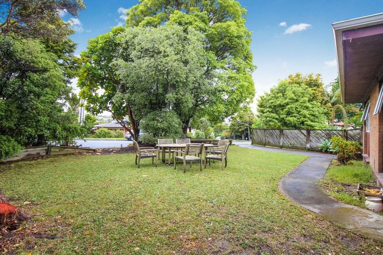 Photo of property in 347 Royal Road, Massey, Auckland, 0614