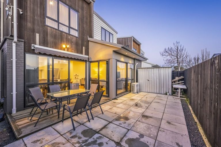 Photo of property in 58 Te Aparangi Road, Papakura, 2110