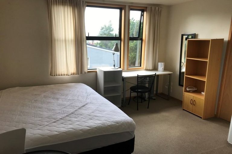 Photo of property in 1/46 Queen Street, North Dunedin, Dunedin, 9016