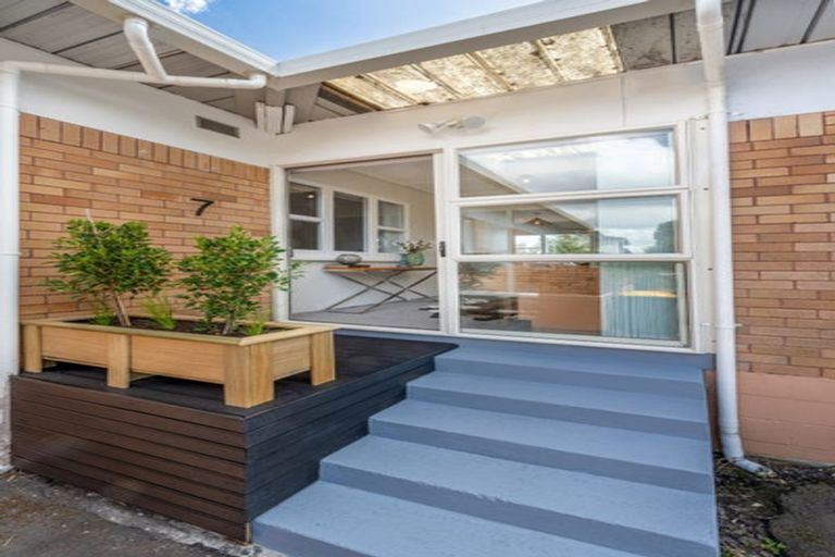 Photo of property in 7/33 Rodney Street, Howick, Auckland, 2014