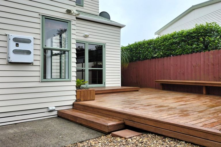 Photo of property in 20b Bledisloe Street, Cockle Bay, Auckland, 2014