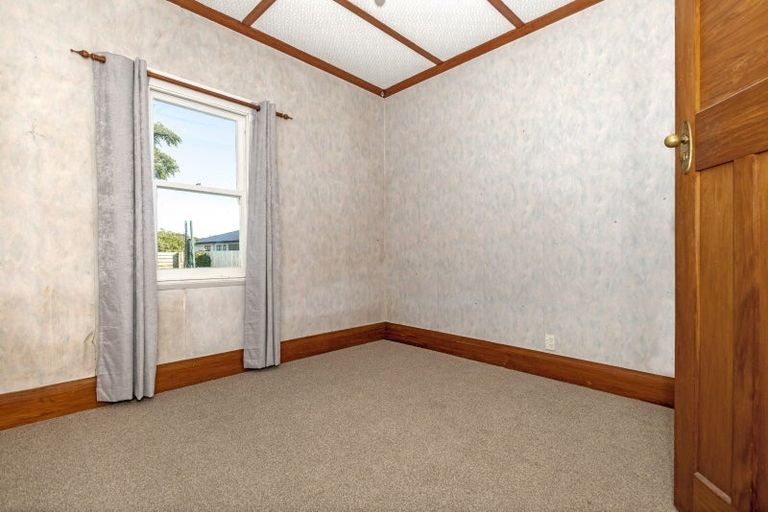 Photo of property in 14 De Lautour Road, Kaiti, Gisborne, 4010