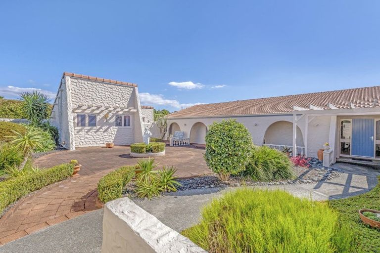 Photo of property in 366 Point View Drive, Shamrock Park, Auckland, 2016