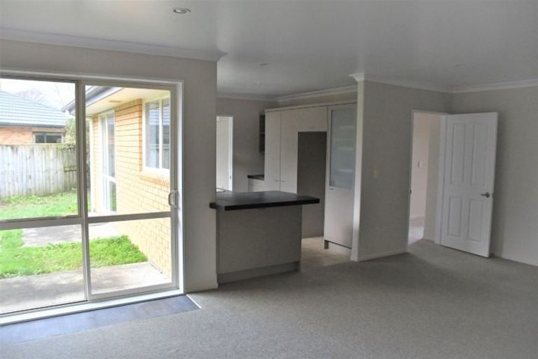 Photo of property in 40 Wiltshire Drive, Huntington, Hamilton, 3210