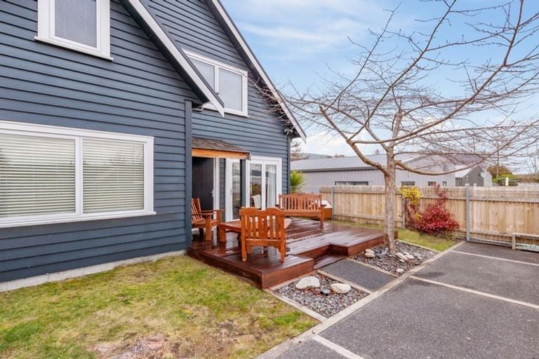 Photo of property in 134 Kenrigg Road, Kinloch, Taupo, 3377
