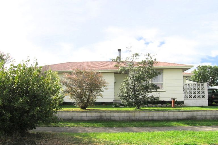 Photo of property in 4 Gipps Place, Tamatea, Napier, 4112