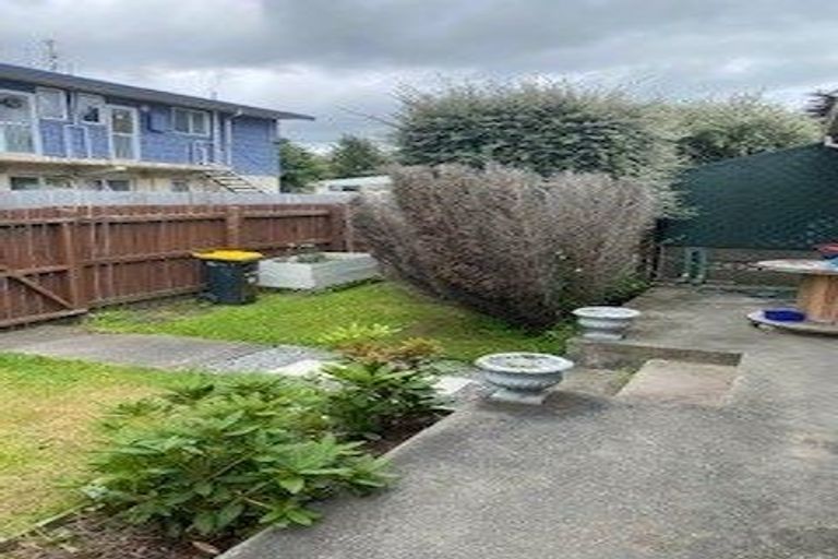 Photo of property in 2/124 Huxley Street, Sydenham, Christchurch, 8023
