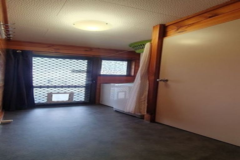 Photo of property in 3b Jet Place, Pukehangi, Rotorua, 3015