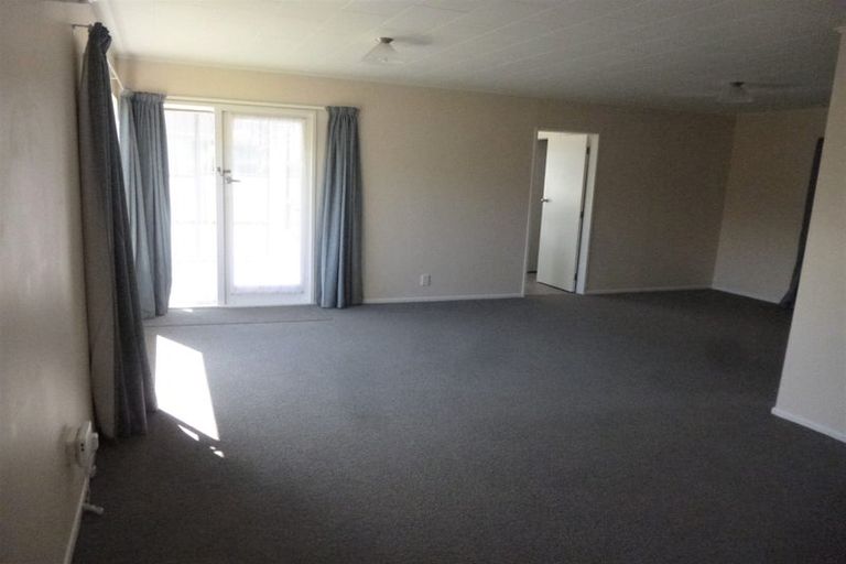 Photo of property in 1/22 Anaru Street, Raumati Beach, Paraparaumu, 5032