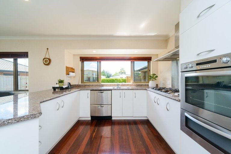 Photo of property in 7 Silkwood Place, Fitzherbert, Palmerston North, 4410