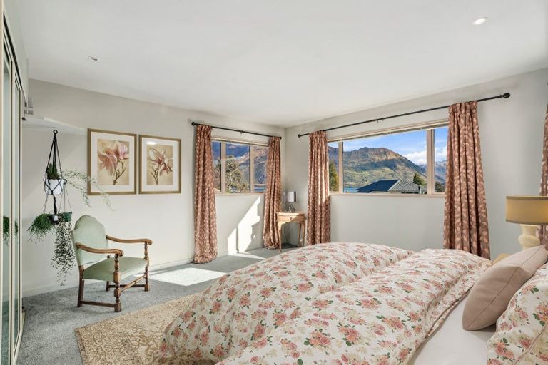 Photo of property in 4 Cherry Court, Wanaka, 9305