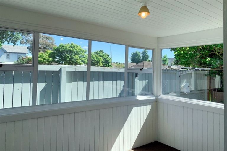 Photo of property in 87 Halswell Road, Hillmorton, Christchurch, 8025