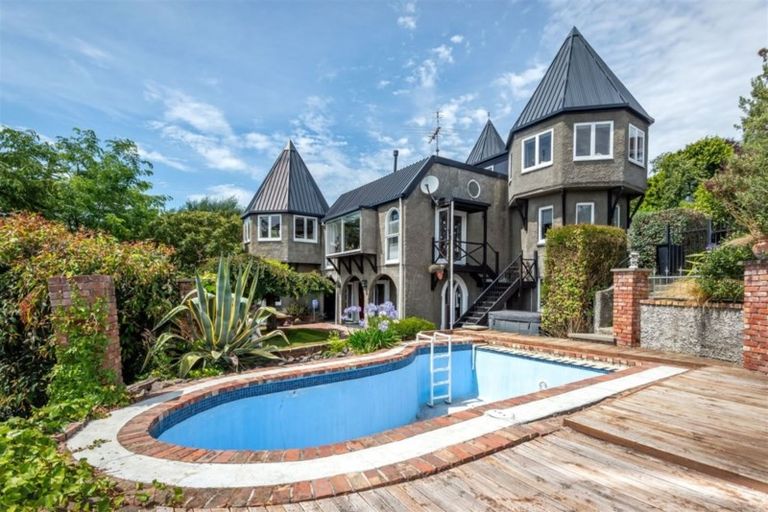 Photo of property in 7 Bengal Drive, Cashmere, Christchurch, 8022